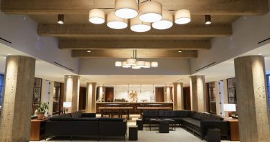 Czy warto inwestować w żyrandole z pilotem? Analiza funkcji i technologii